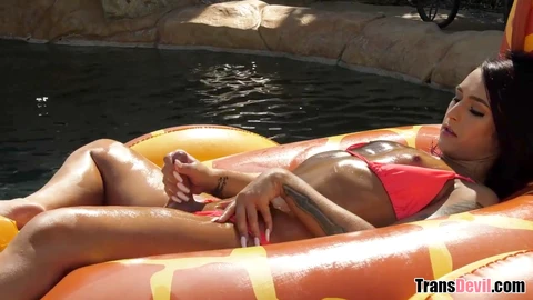 Fat shemale, videa v hd, transbabes