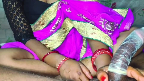 印度大娘, 手交, 阿姨